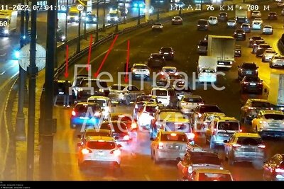    ДТП на 77 км МКАД © Telegram-канал «Дептранс. Оперативно»