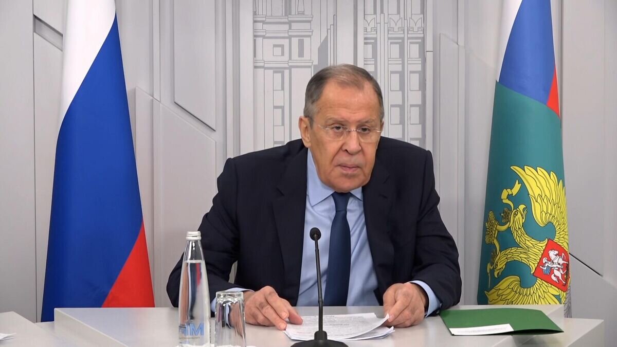    Лавров: "Русских хотят держать вне Европы"© РИА Новости