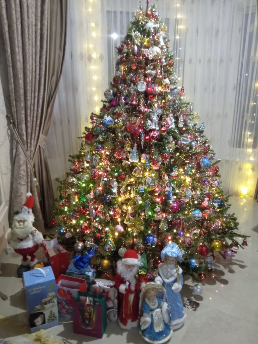 Вот так елка-елочка!