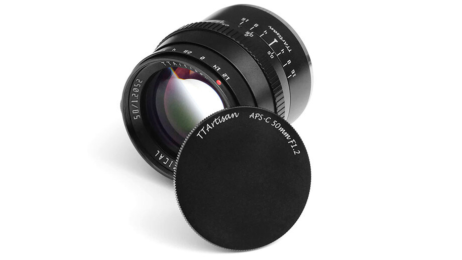 TTartisan 50mm F1.2 APS-C