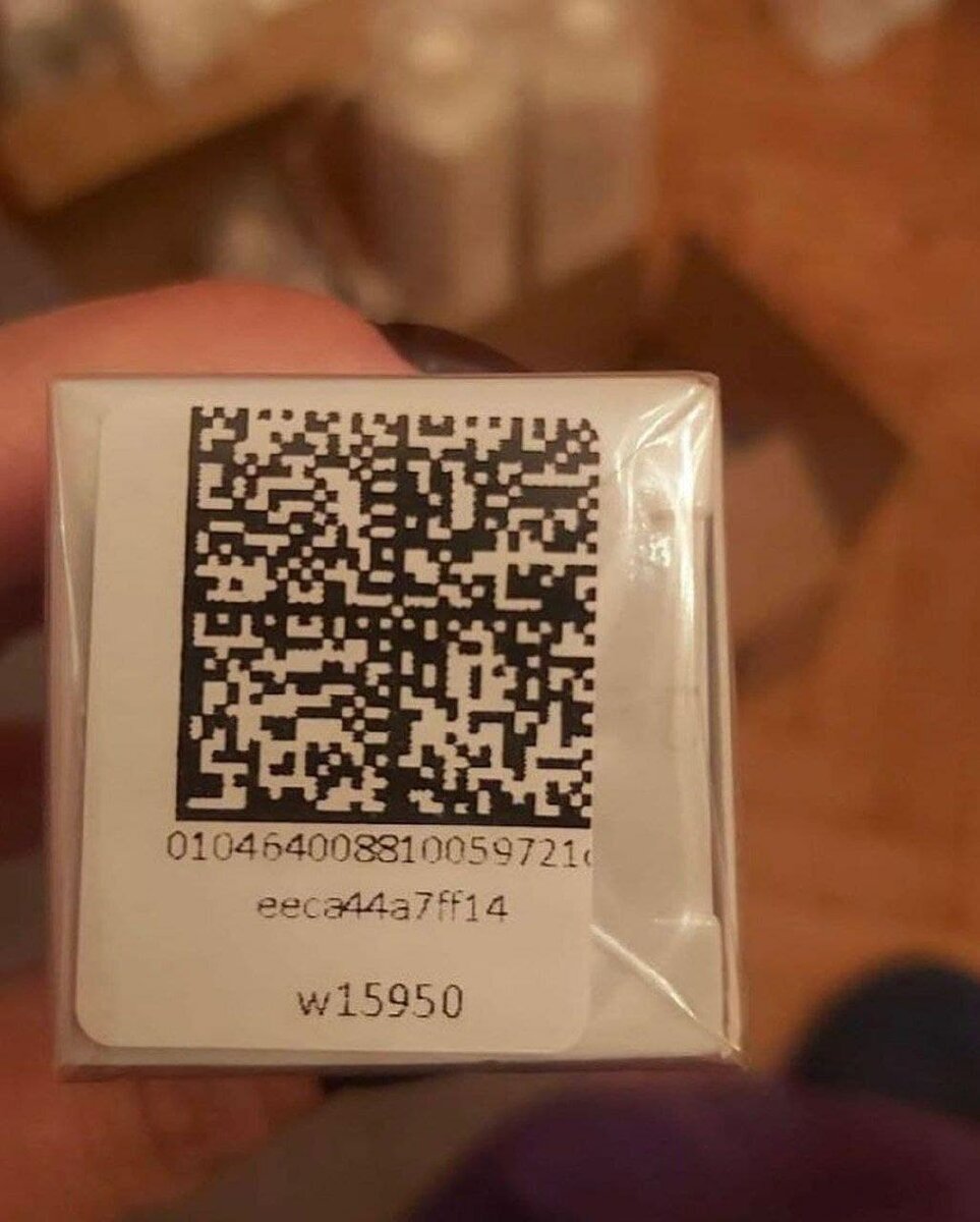На нем присутствовал QR-код, который я сразу же проверила в приложение "Честный знак"