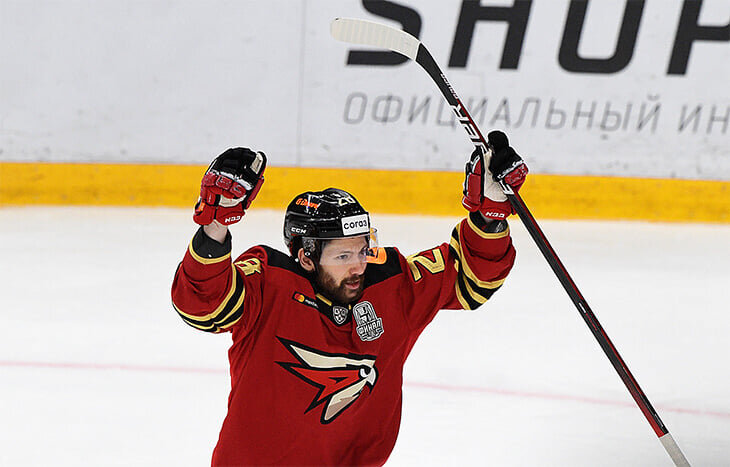 Автор "золотой" шайбы - Сергей Толчинский!