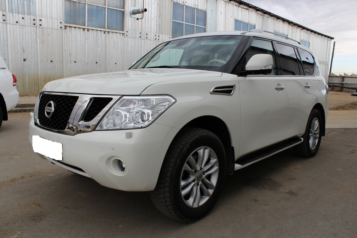 Nissan Patrol 2012