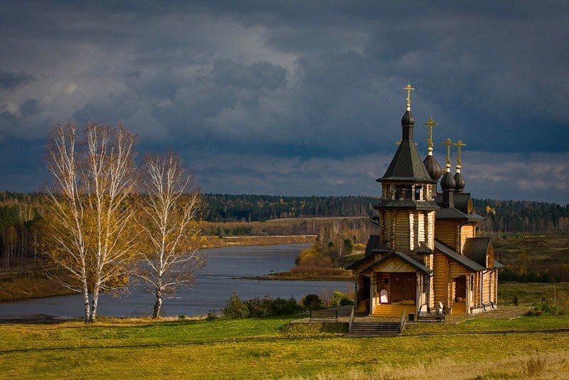 Русские места. Старообрядческая Церковь в Верхотурье. Храм святых Урала и Сибири Верхотурье. Храм сибирских святых Верхотурье. Верхотурье храмы Урала.