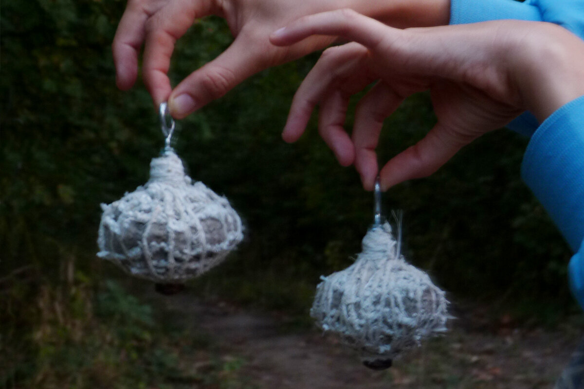 Огненные пои до первого обжига.