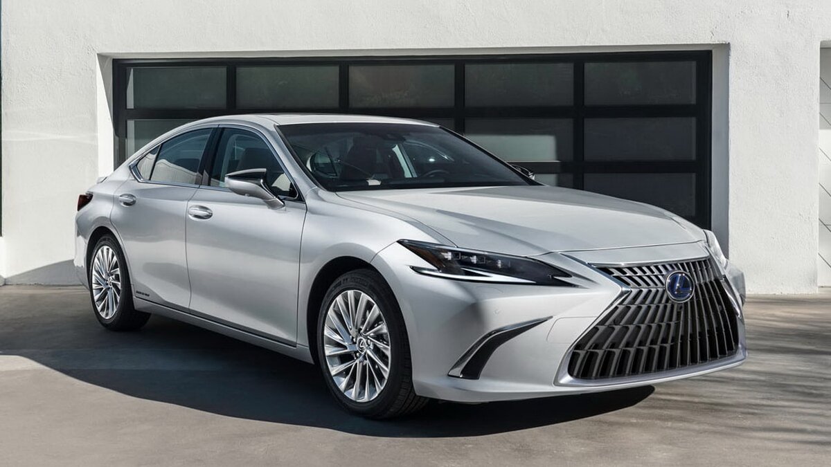 Обзор Lexus ES 2022 - рестайлинг кузова, салона, систем безопасности и  агрегатов трансмиссии | АВТО ПОЧЕМУЧКА | Дзен