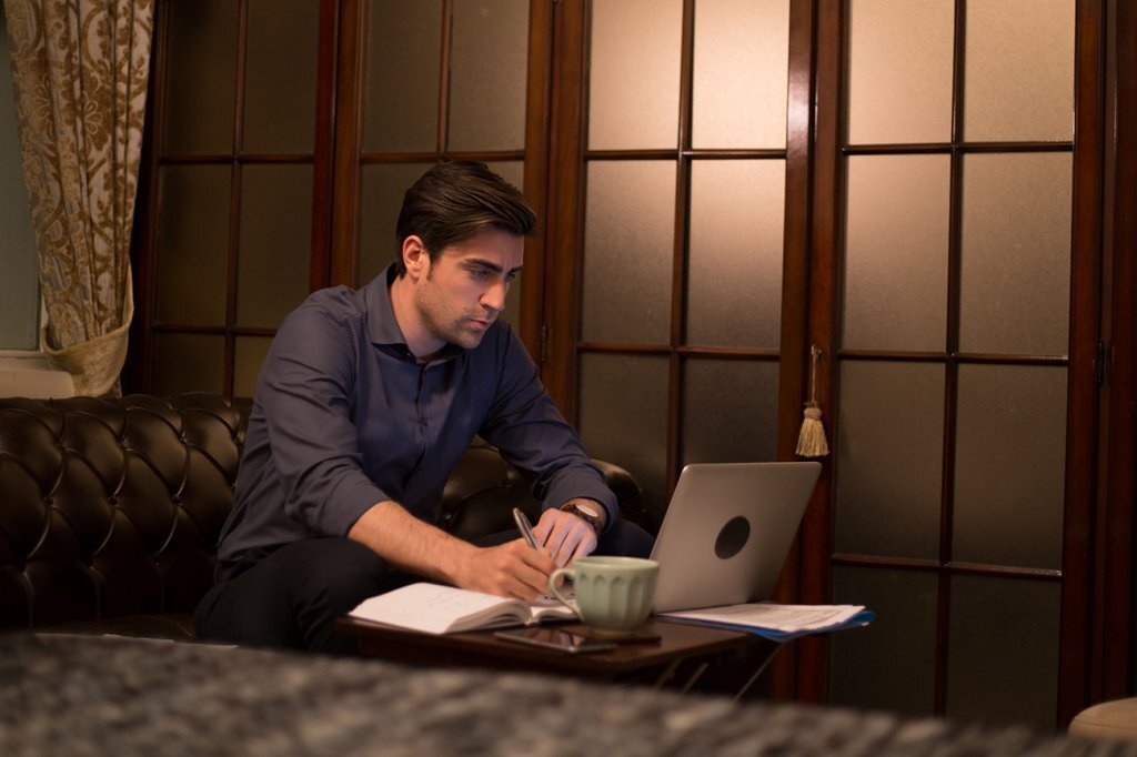 Эдже фазилет. Дениз байсал госпожа фазилет и ее дочери. Хазан фазилет. Госпожа фазилет и её дочери турецкий. Фазилат и ее дочери.