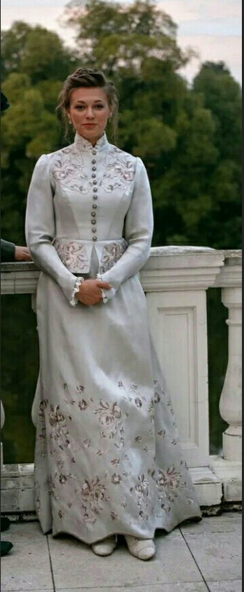 Александра Никифорова в роли Анны в сериале "Анна-детектив". https://vk.com/alexandra_nikiforova_fans