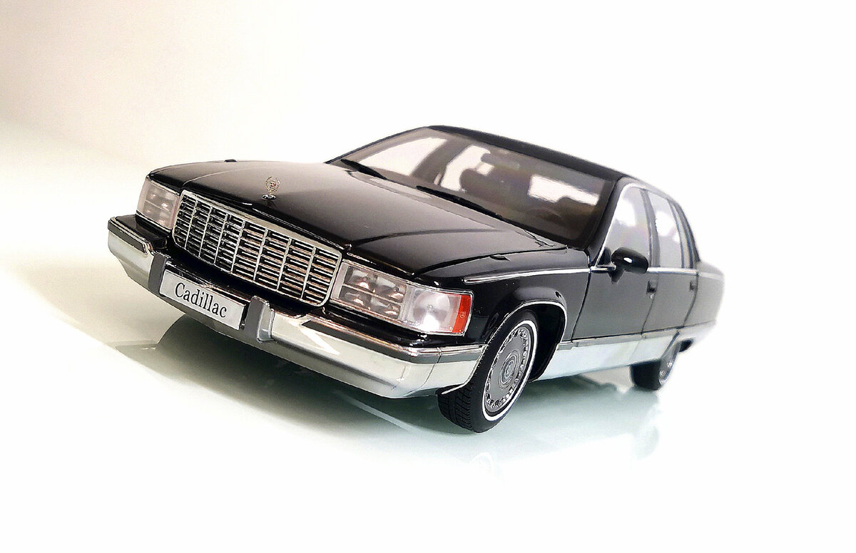 Cadillac Fleetwood Brougham 1994 №1