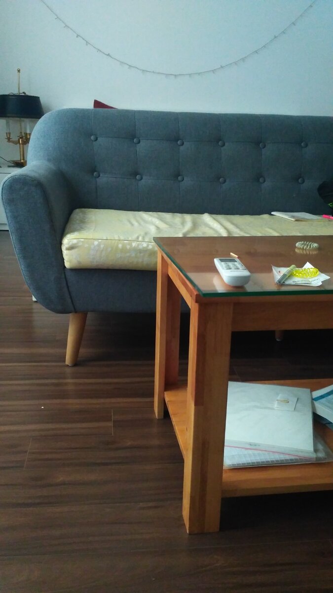 Это, конечно,  не рабочее место, но очень нужная опция. Фото автора.