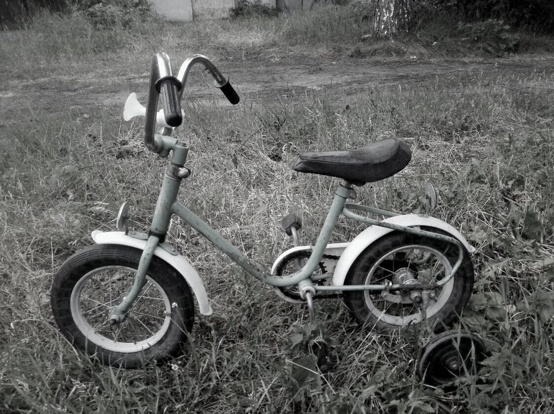 Очень похоже на что у меня было. Но за исключением наличия кожуха цепи и гудка у велосипеда на фото. 