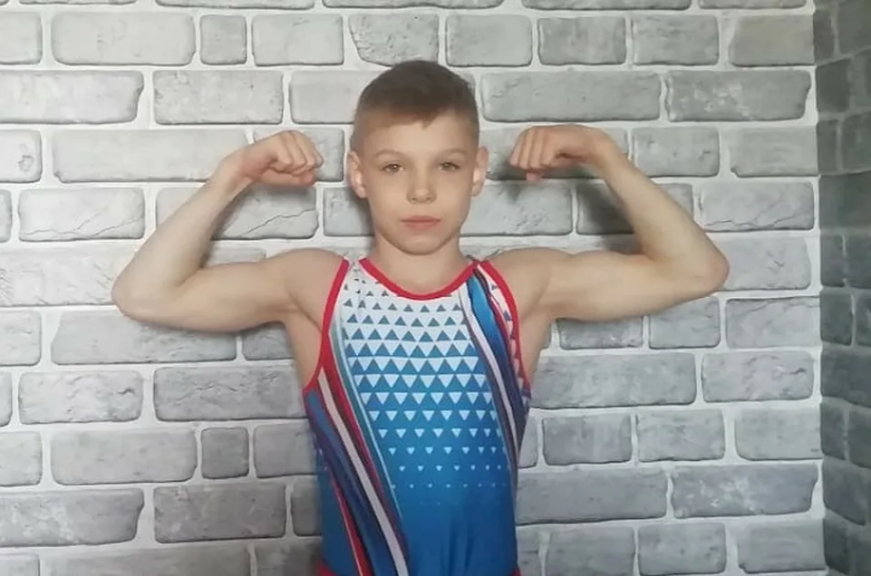 Один за всех спорт руки фото