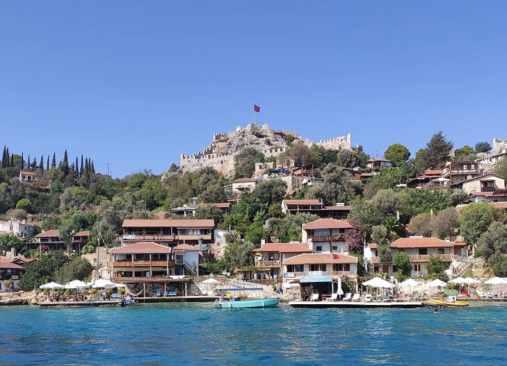 Где-то в Турции, которую снова открыли (и пока не закрыли)