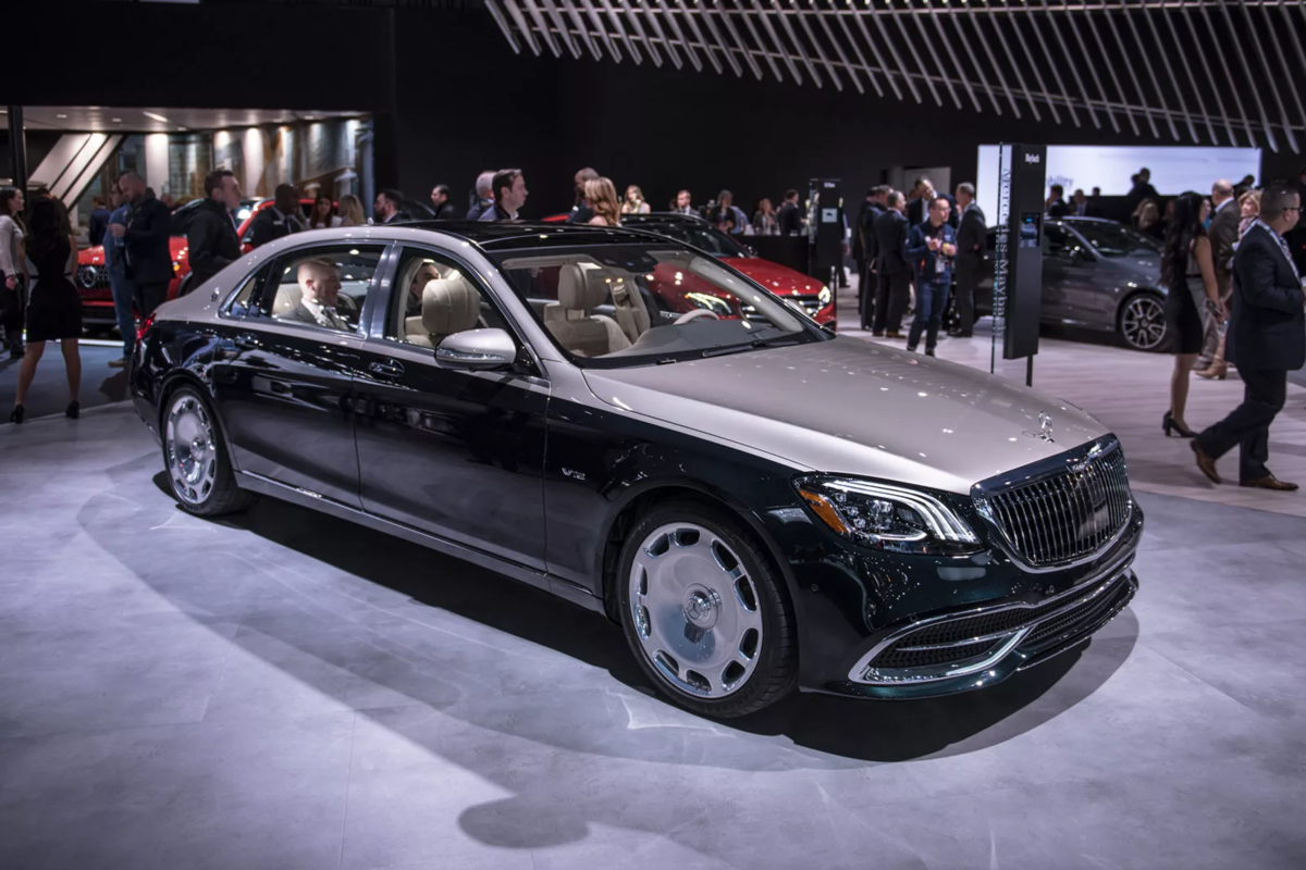 Майбах 20. Мерседес Майбах s650. Мерседес Майбах s680. Мерседес Майбах s650 седан. Mercedes Benz Maybach s class 650.
