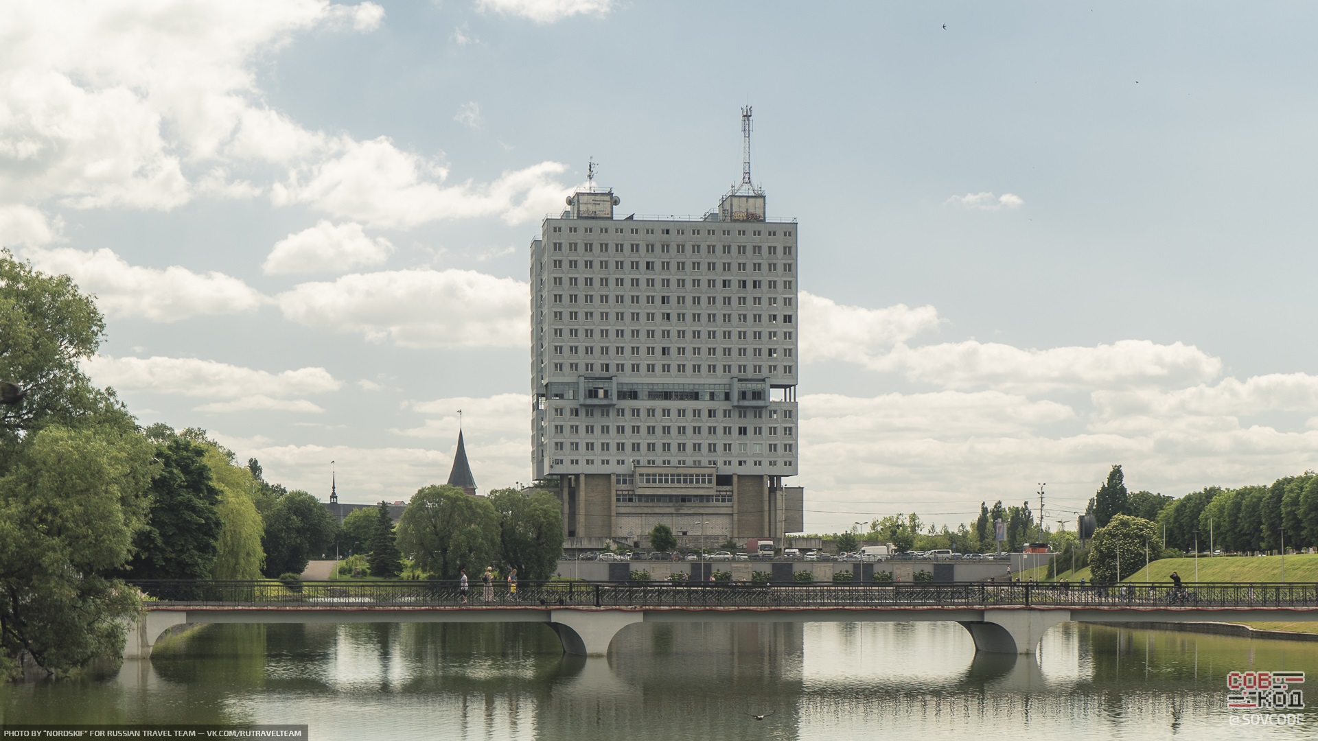 Остатки более развитой цивилизации: большой фоторепортаж про советское монументальное искусство в Калининградской Области0