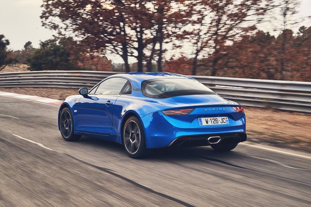 Французский спорткар Alpine 110