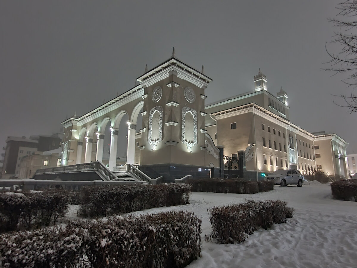 Провели больше недели в Улан-Удэ. Сначала думали: 