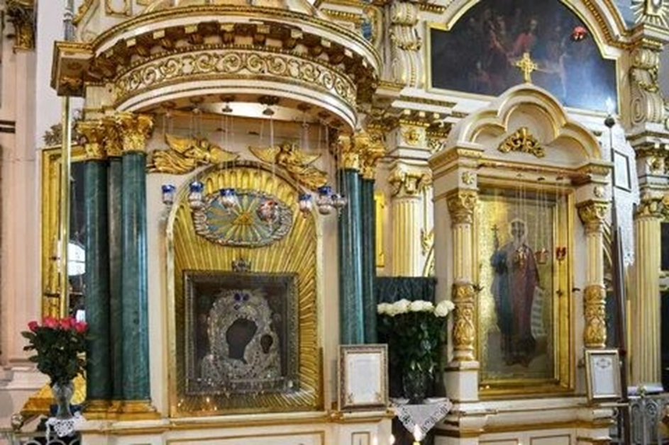 Казанская икона Божьей Матери 