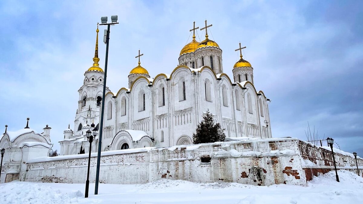 Белокаменные памятники владимира фото В мире ценят великое наследие русской культуры. Белокаменные памятники Владимира