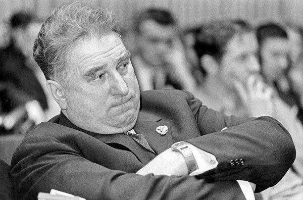 тарасову анатолию владимировичу