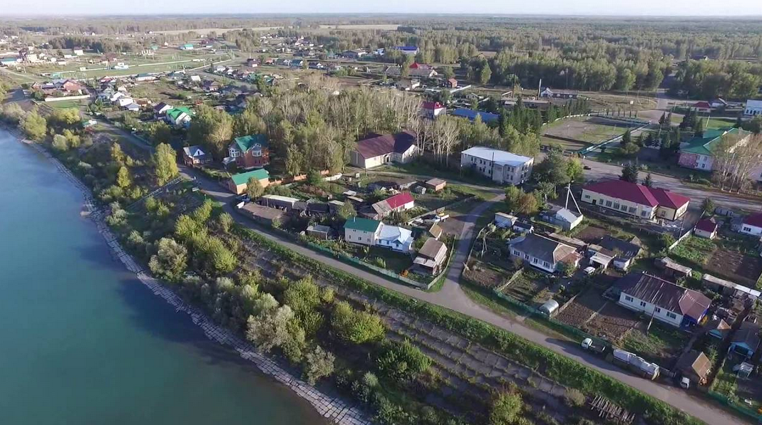 п. Верх-Обский.