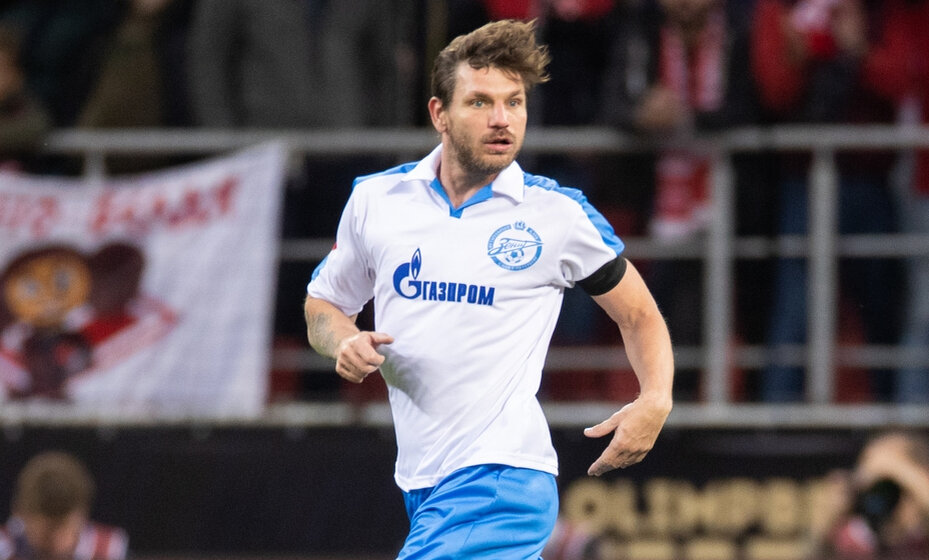    Алексей Игонин принял участие в ретро-матче. Фото: ФК "Зенит"