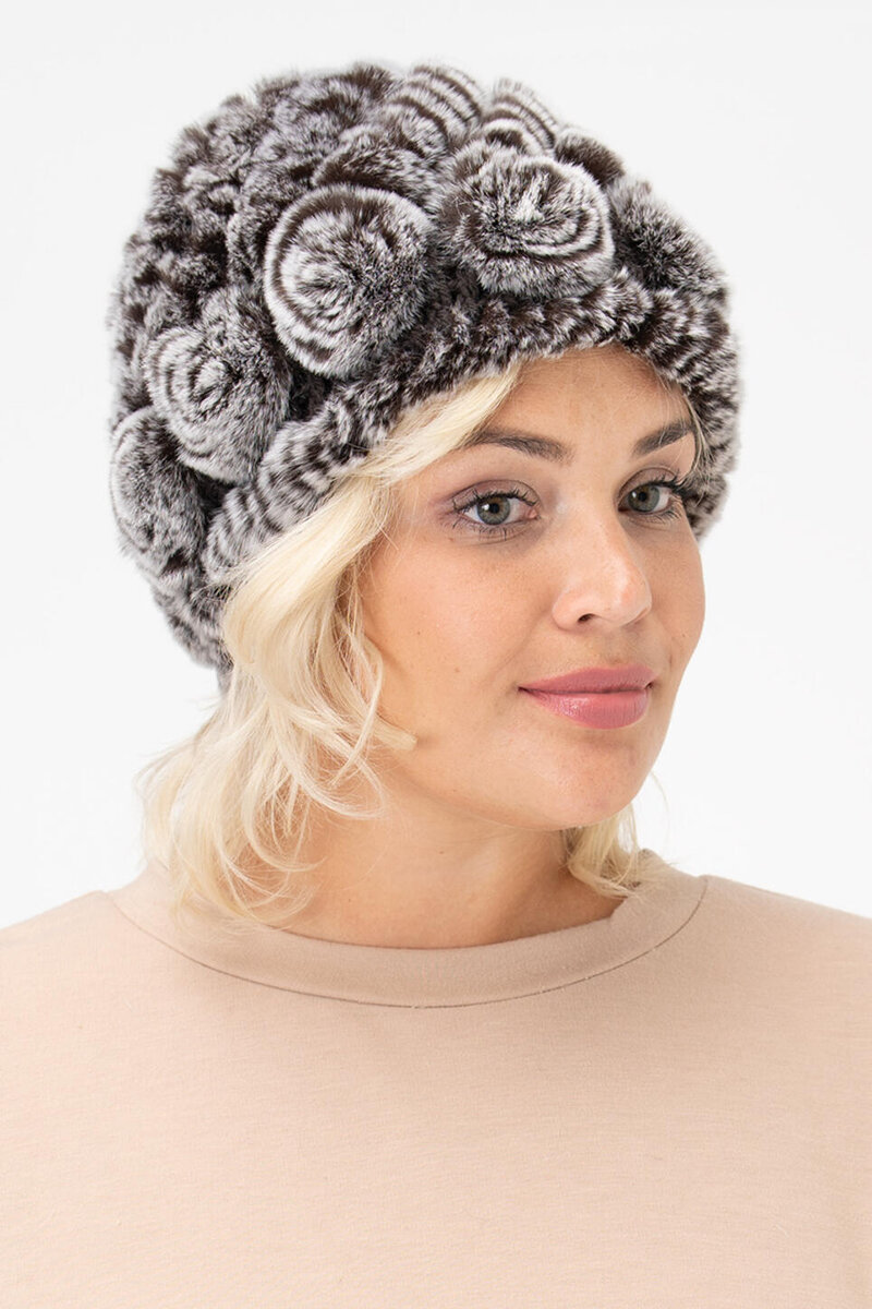    009-040-851 Шапка «Розалия», 1 999 руб.