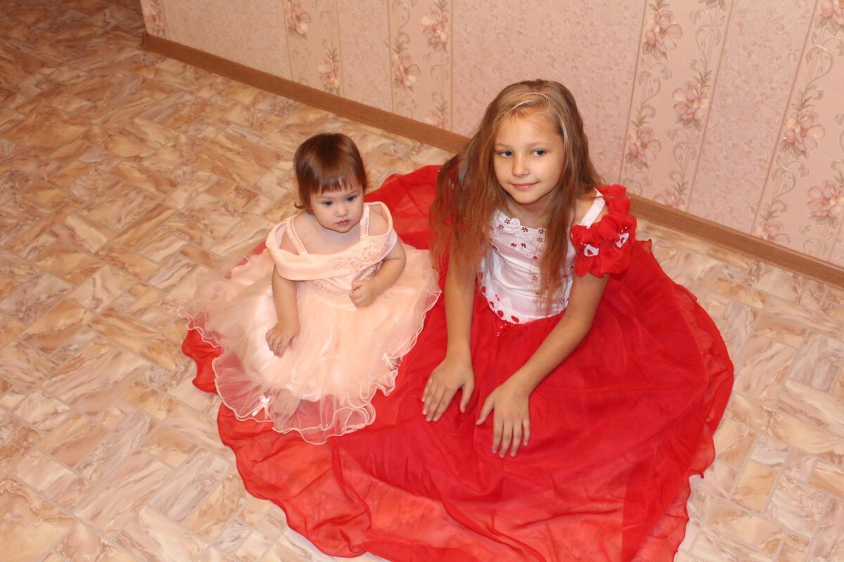 Мои ангелочки: Юлия и Анастасия. 2015 г.