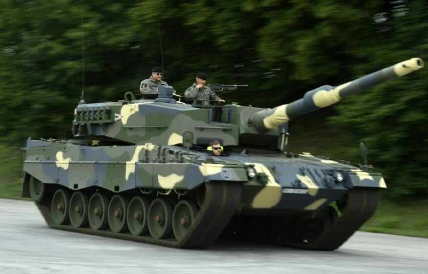    Эксперт: Устаревшие немецкие танки для Украины цинично помогают России