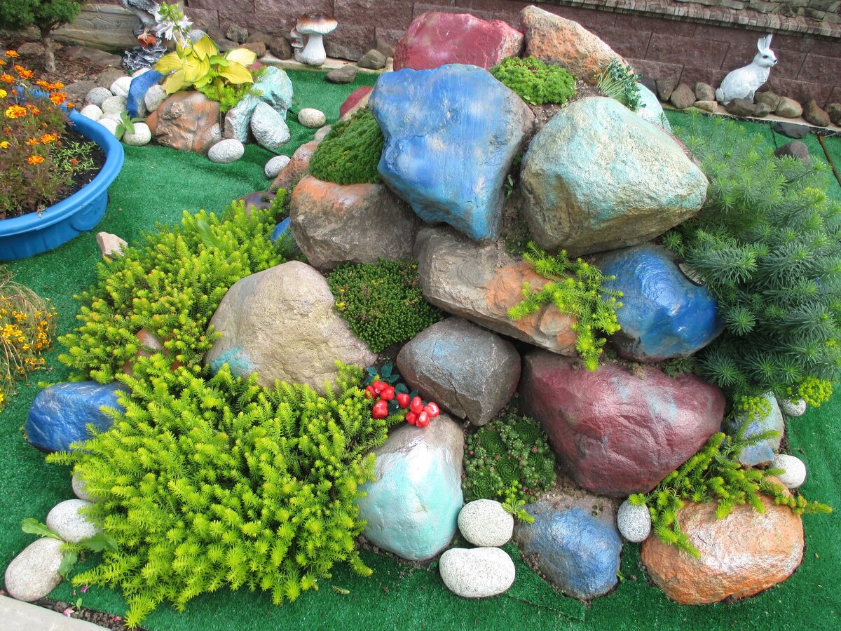 Фигуры из камня для украшения сада