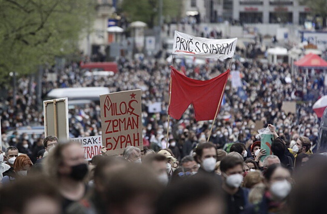 Митинг против России и Земана в Чехии. Источник idnes.cz