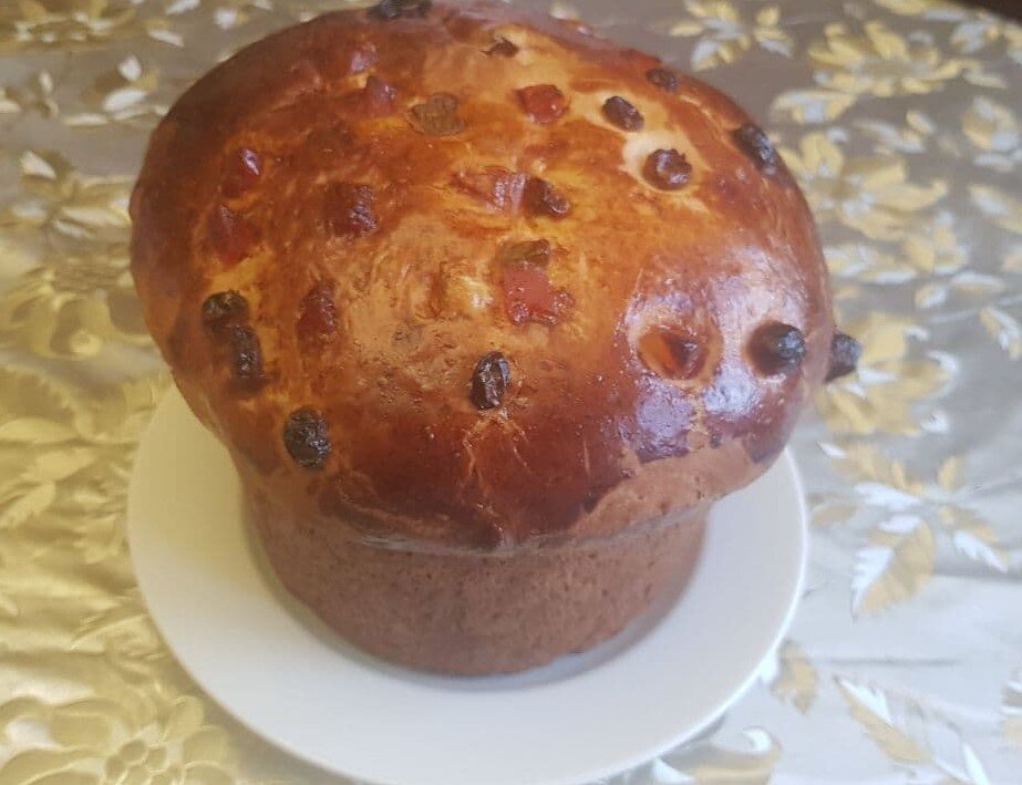 Вот такой красавец кулич у меня получился