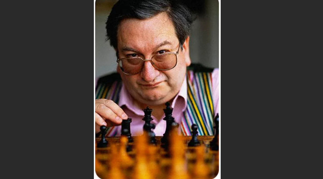 Р. Кин