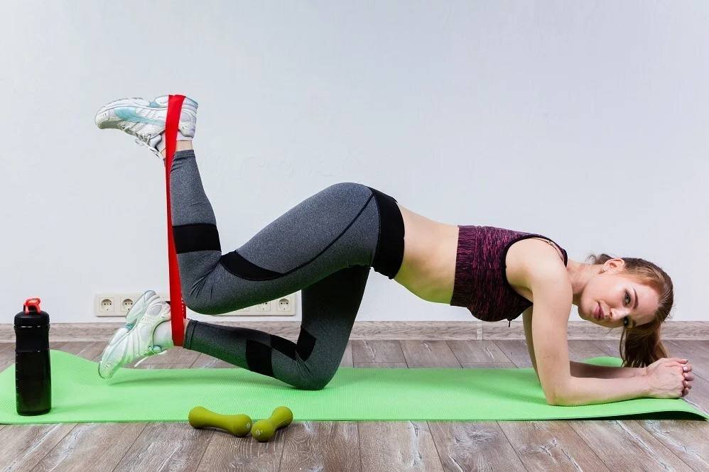 Mini Band Pilates упражнения