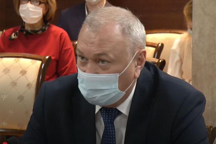 Стоп-кадр заседания правительства РХ 