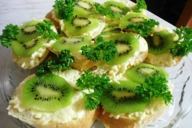 Бутерброды с киви 