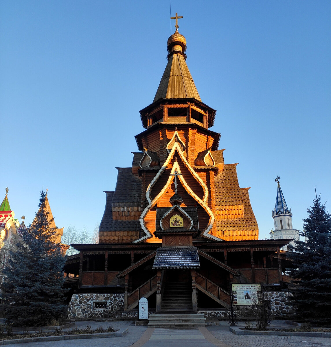 Деревянный храм в честь Николая Мирликийского