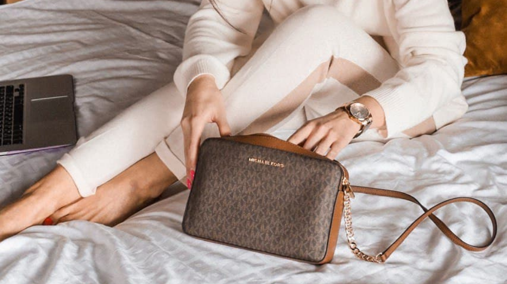 Сегодня поговорим о красивых и качественных сумках. Напиши в комментах, какие сумки и где покупаешь ты → мне интересно