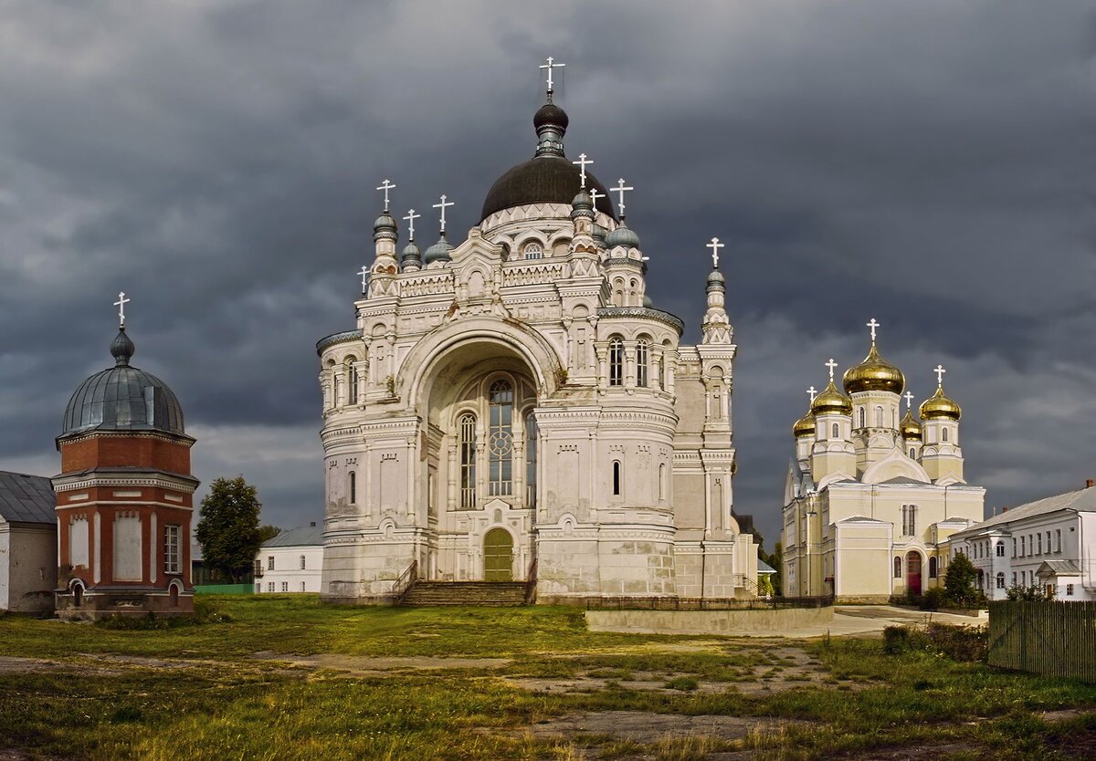 Волочек тверская область. Казанский монастырь Вышний волочёк. Вышний волочёк Казанский монастырь собор Казанской. Монастырь Вышний Волочек Тверская область. Вышневолоцкий Казанский женский монастырь.