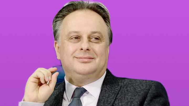 кирилл крок директор театра вахтангова личная жизнь. крок директор театра. крок директор театра. крок директор театра. кирилл крок театр вахтангова.