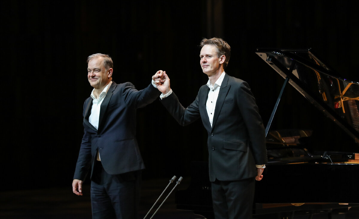 Иэн Бостридж, тенор и Джулиус Дрейк, фортепиано в Зале Зарядье