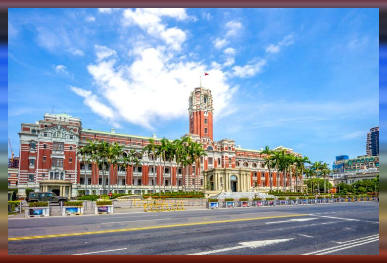 Президентский дворец в Тайбэе, бывший дом японского губернатора. https://1000tour.ru/dostoprimechatelnosti/dostoprimechatelnosti-taivania-top-25-mnogo-foto.html