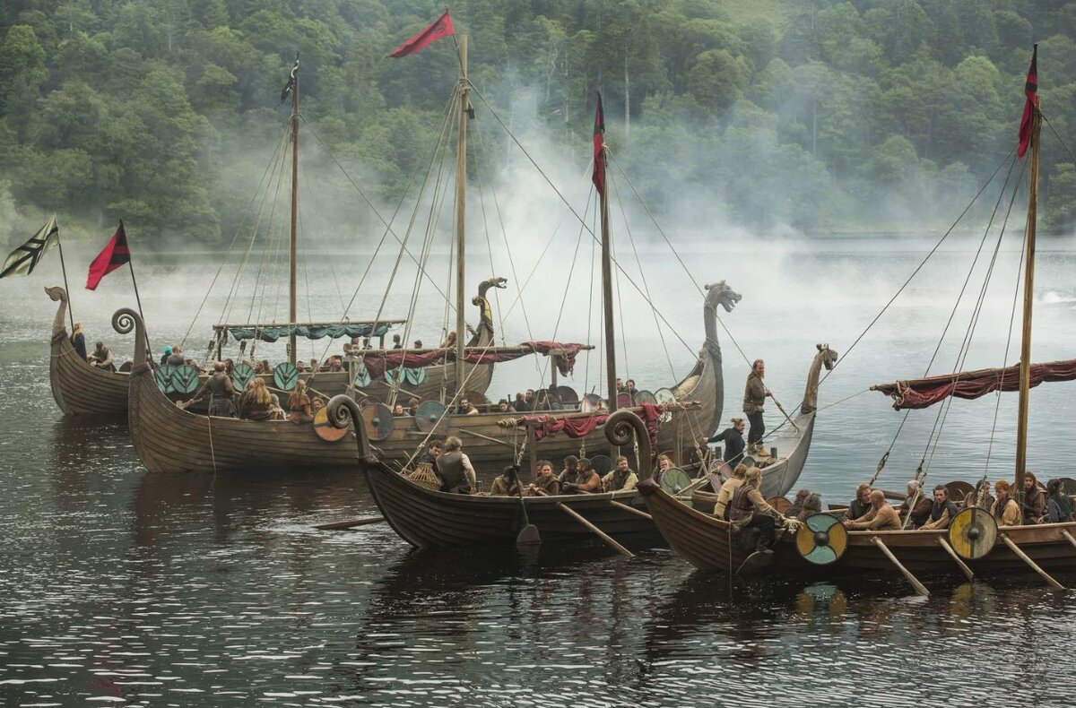 Дракары - корабли викингов. Изображение взято из открытых источников