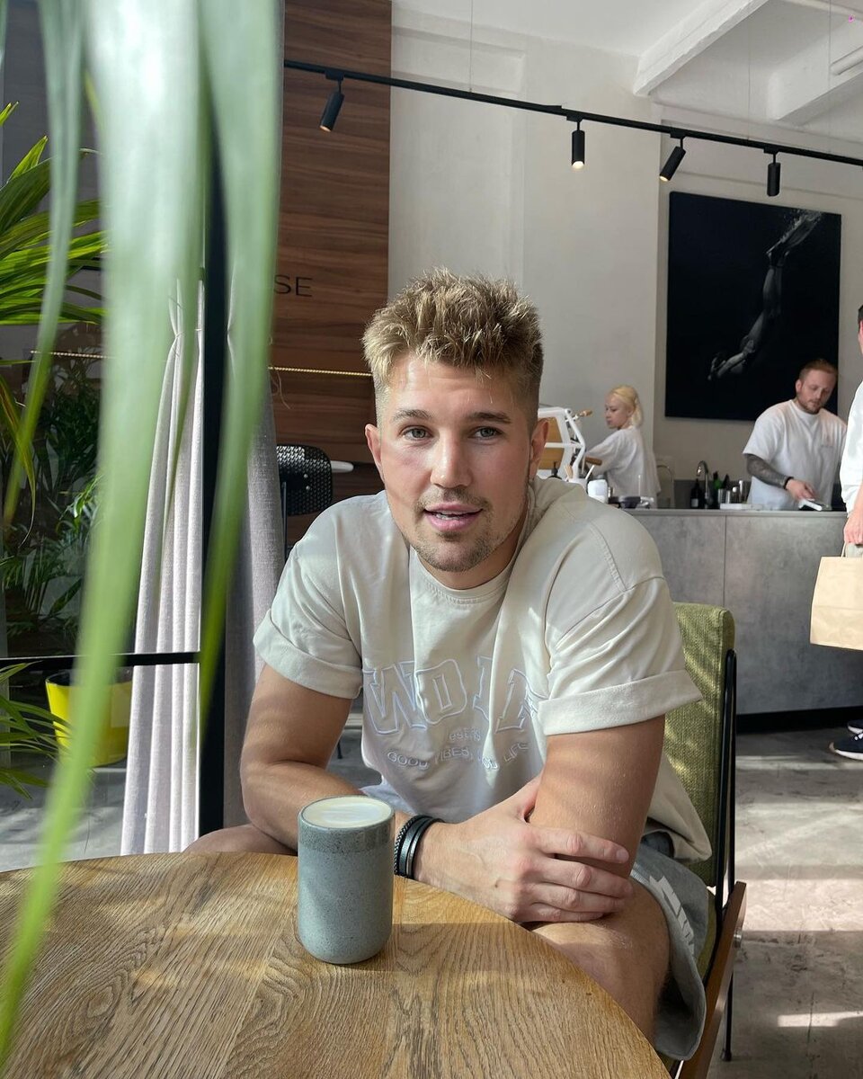 Бывший участник Дом-2 Роман Гриценко