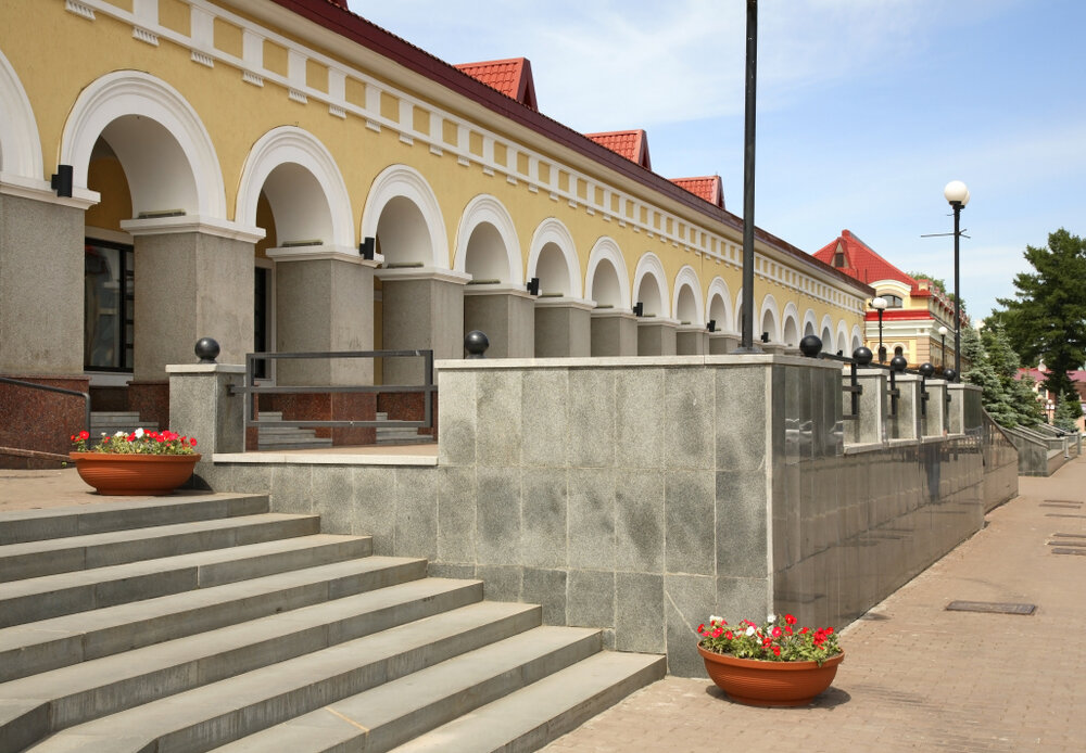 верхнеторговая площадь 1 гостиный двор. гостиный двор уфа. гостиный двор уфа 1990. гостиный двор уфа новый год фото. гостиный двор уфа вечер.