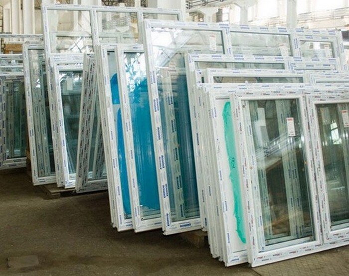 Преимущества остекления домов ПВХ окнами