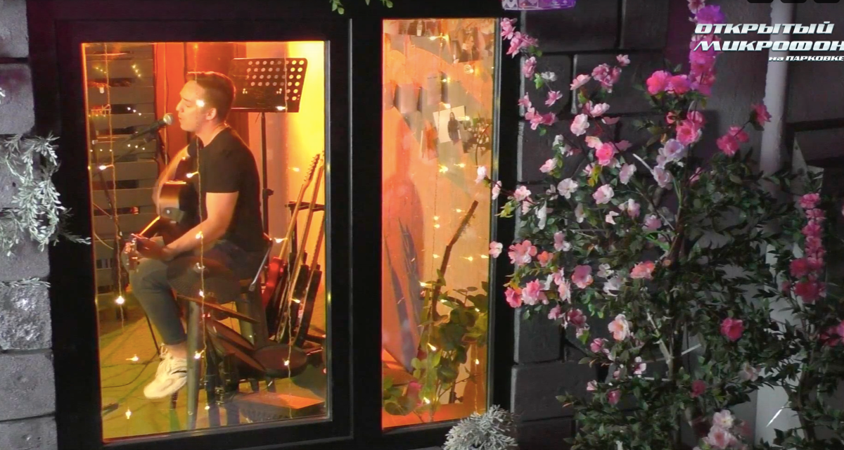 ТОШИ на сцене клуба ПАРКОВКА / ParkingRoom