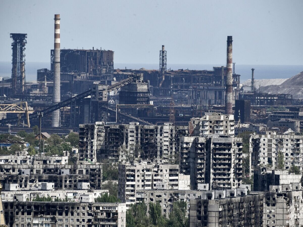    Вид на металлургический комбинат "Азовсталь" в Мариуполе© РИА Новости / Константин Михальчевский