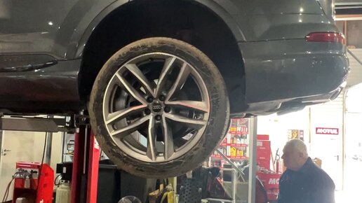 Замена масла в АКПП, Вариаторе CVT, Роботе DSG Motul Team | Замена ...