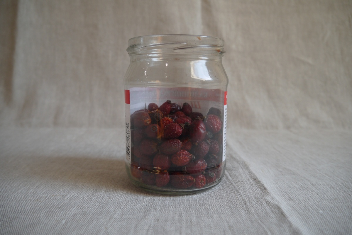 Ягоды в банке